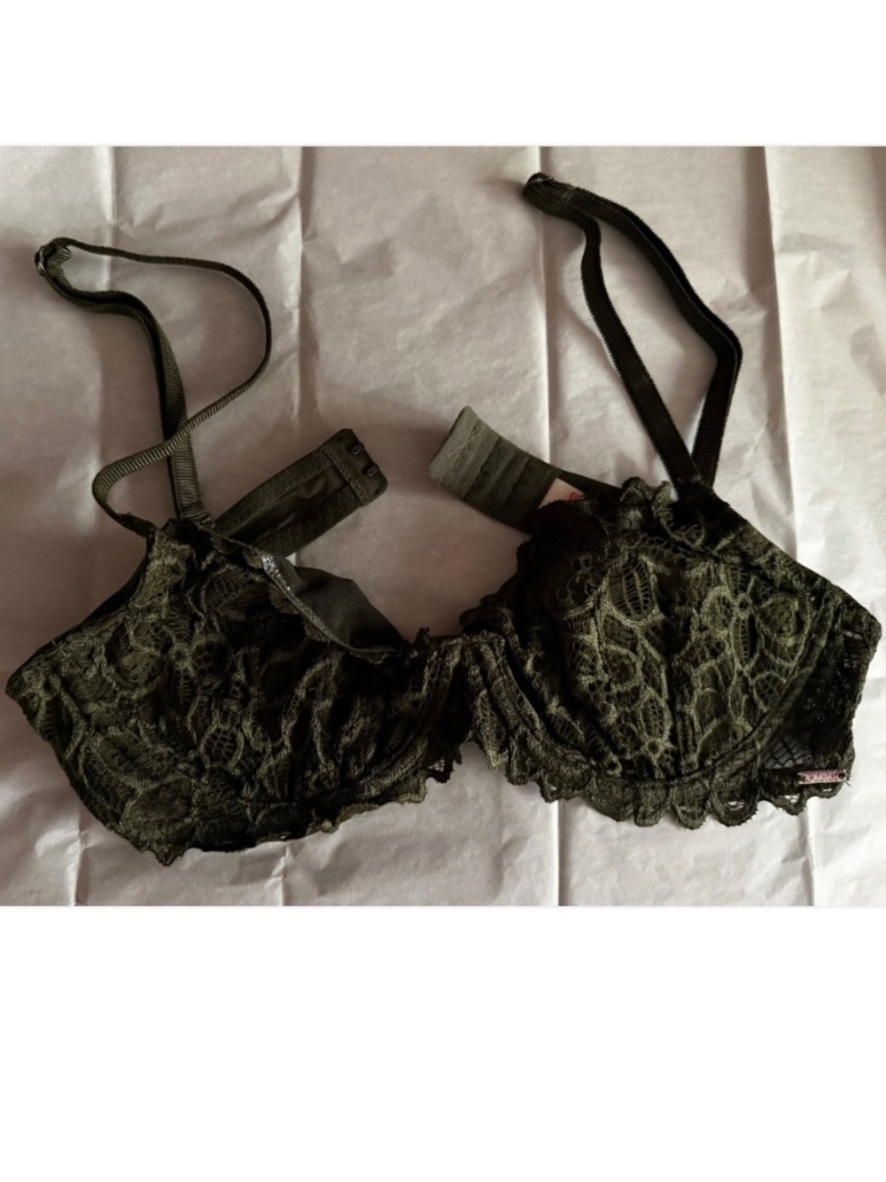 Victorias Secret PINK Unlined Lace Bra 34B Olive